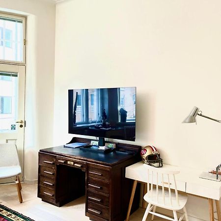 Design District Area - Compact Apartment Helsinki Center Bagian luar foto